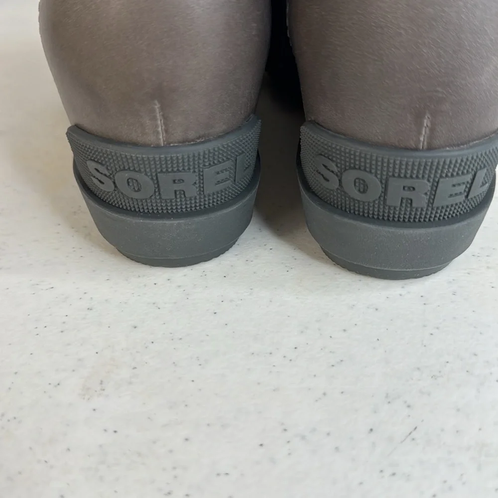 Sorel Women’s Evie II NW Lace Bootie – Quarry, Grill Size 7.5